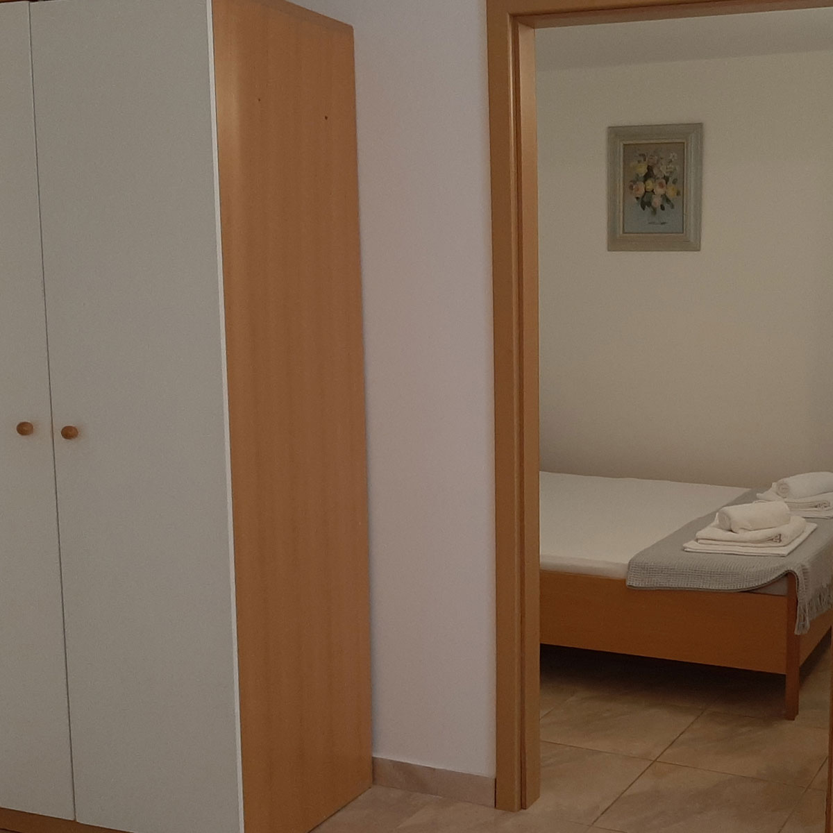 wardrobe and bedroom in affordable vacation rental